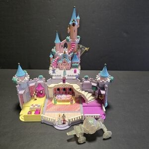 Bluebird Polly Pocket Disney Cinderella Castle with 8 Figures and Carriage,